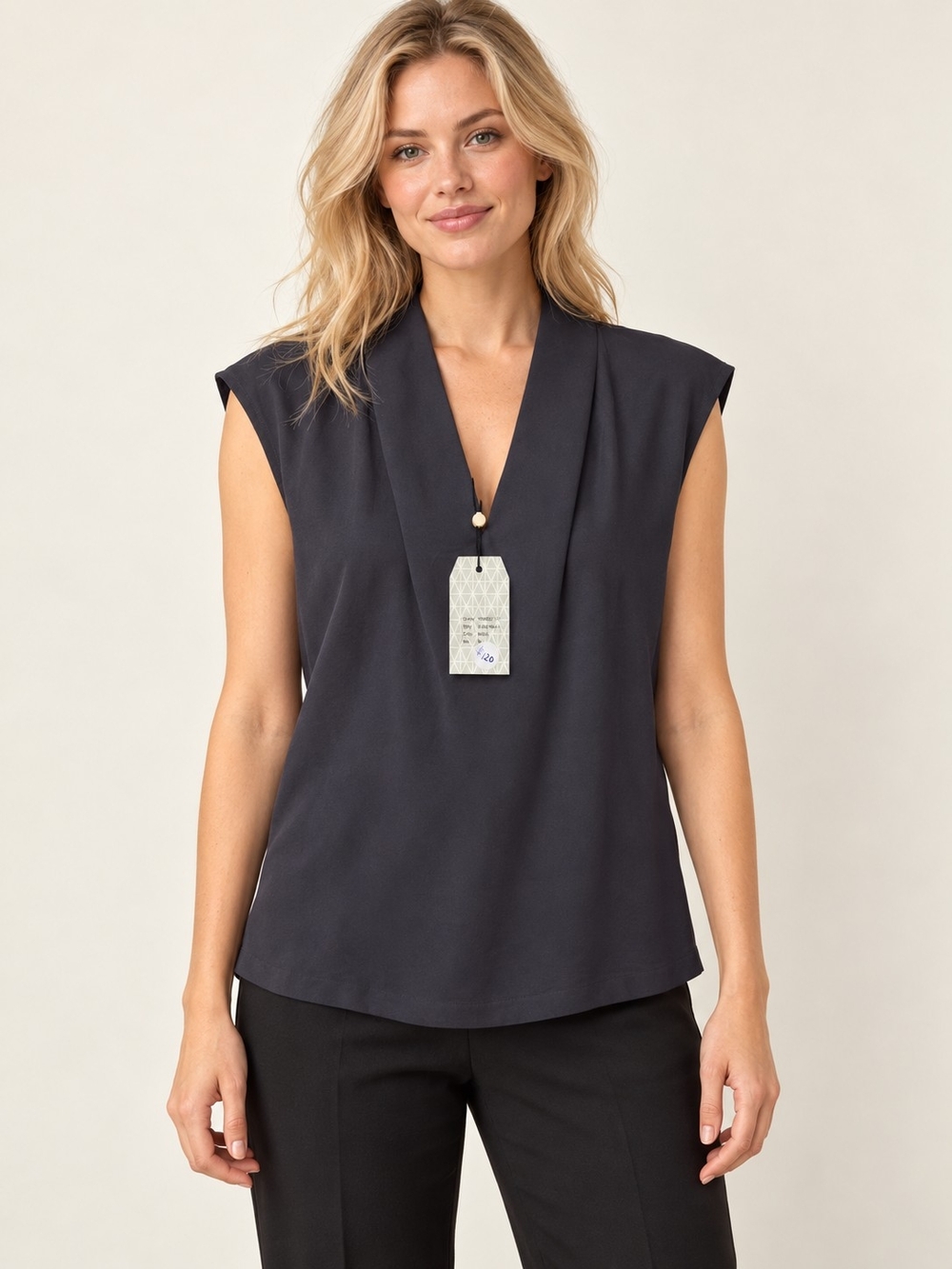 Brand New Sandwich Brand Women's Black Sleeveless V-Neck Blouse